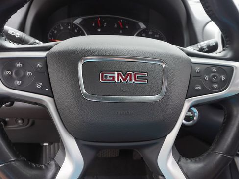 Certified 2022 GMC Terrain SLT FWD image 19