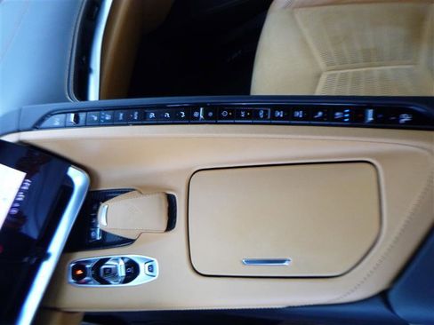 Used 2023 Chevrolet Corvette Stingray Premium Cpe w/ Z51 Performance Package RWD image 15