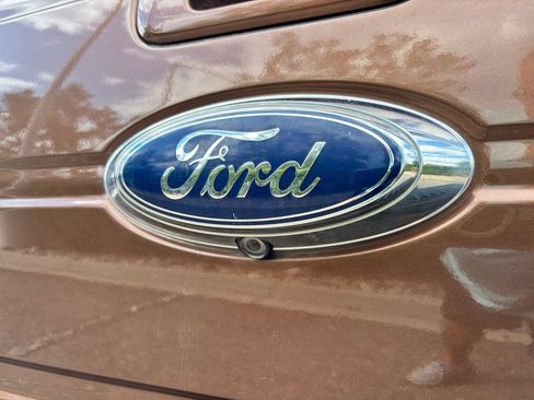 Used 2011 Ford F150 Lariat w/ Lariat Plus Pkg AWD/4WD image 12
