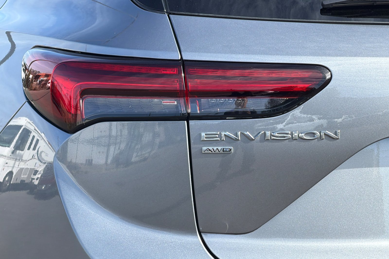 Used 2022 Buick Envision Essence w/ Technology Package II AWD/4WD image 44