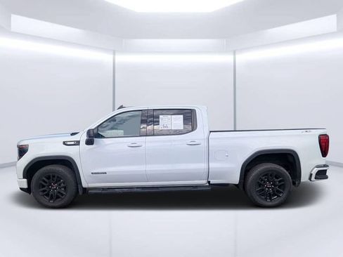 Used 2022 GMC Sierra 1500 Elevation w/ X31 Off-Road Package AWD/4WD image 6