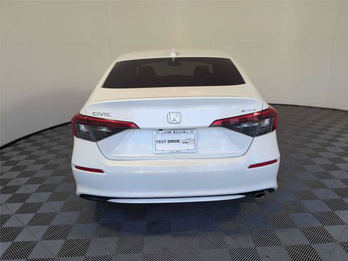 Used 2022 Honda Civic Sport image 7