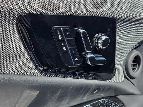 New 2025 Cadillac Optiq Sport 1 w/ LPO, ONYX Package image 14