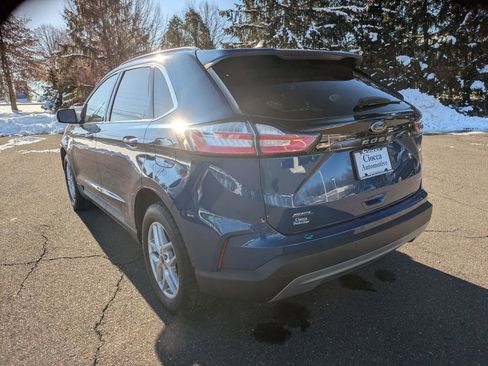 Used 2021 Ford Edge SEL w/ Convenience Package image 7