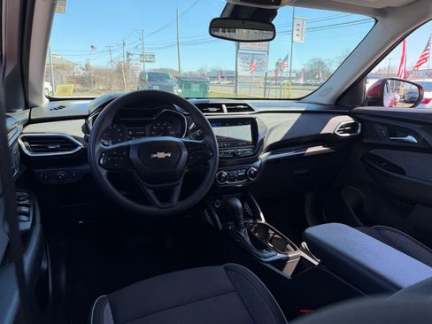 Used 2022 Chevrolet TrailBlazer LT w/ Convenience Package image 20