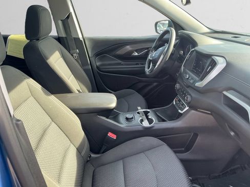 Used 2024 GMC Terrain SLE AWD/4WD image 15