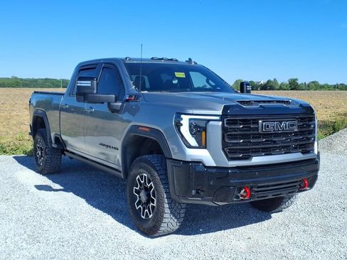 Used 2025 GMC Sierra 2500 AT4X AWD/4WD image 36