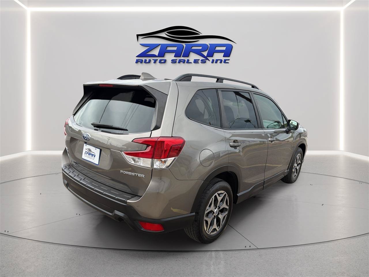 Used 2020 Subaru Forester Premium AWD/4WD image 7