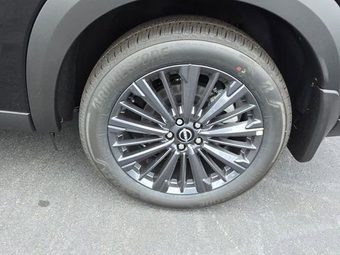 New 2026 Nissan Pathfinder SL w/ SL Premium Package FWD image 12
