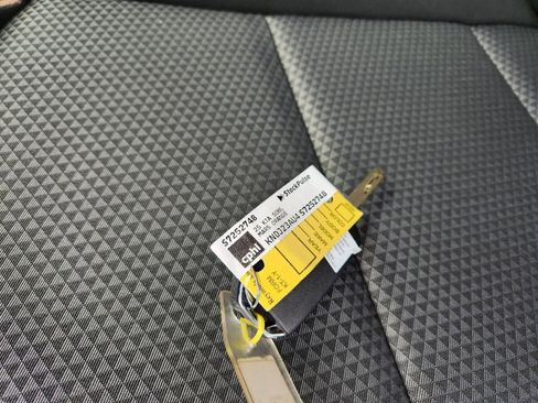 New 2025 Kia Soul LX w/ LX Technology Package image 23