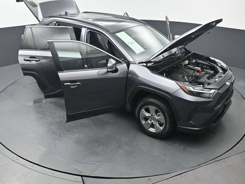 Used 2025 Toyota RAV4 XLE w/ Convenience Package AWD/4WD image 55