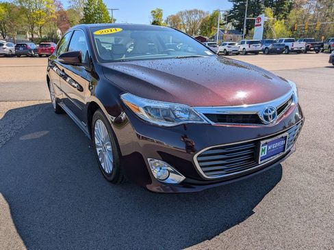 Used 2014 Toyota Avalon Limited FWD image 7