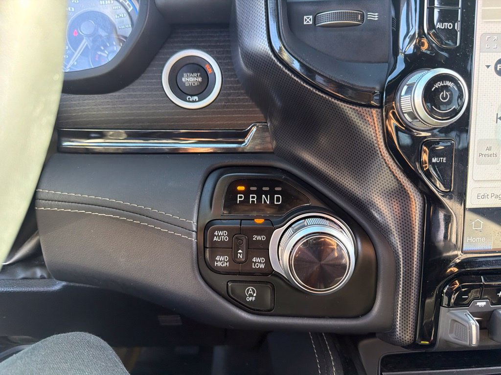 Used 2022 RAM 1500 Limited w/ Trailer Tow Group AWD/4WD image 28