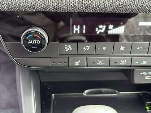 New 2026 Subaru Outback Premium image 15