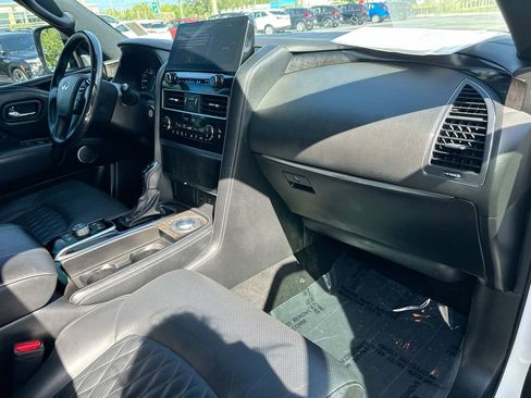 Used 2024 INFINITI QX80 Sensory w/ Cargo Package RWD image 30
