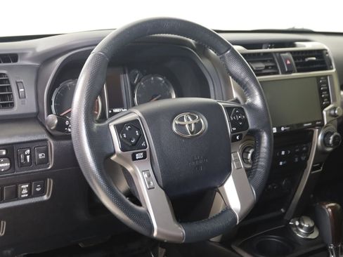 Used 2023 Toyota 4Runner Limited AWD/4WD image 6