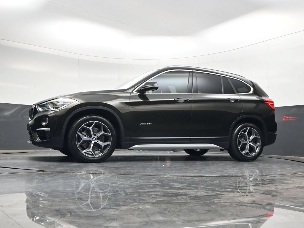 Used 2017 BMW X1 xDrive28i AWD/4WD image 35
