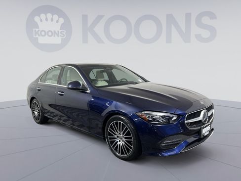 Used 2023 Mercedes-Benz C 300 4MATIC Sedan image 2