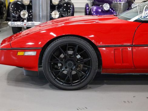 Used 1989 Chevrolet Corvette Coupe image 14