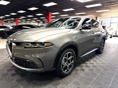 Used 2024 Alfa Romeo Tonale Ti AWD/4WD image 7