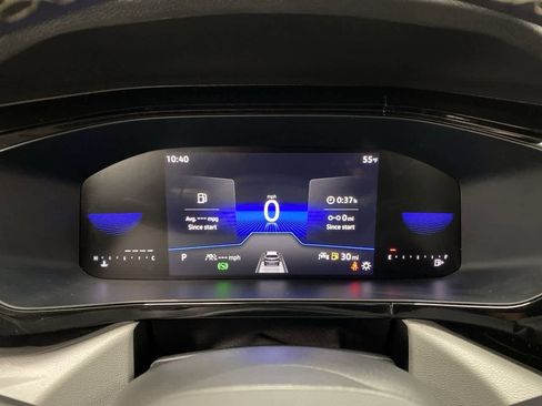 Used 2024 Volkswagen Taos S image 28