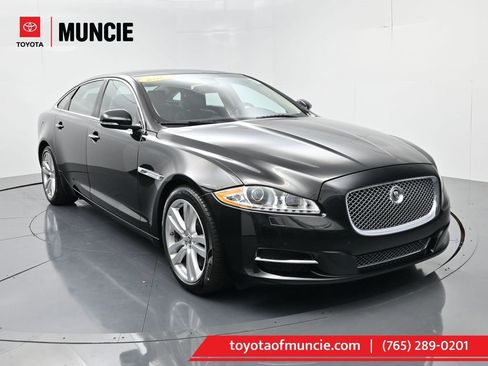 Used 2011 Jaguar XJ L image 1