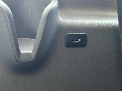 Used 2025 Ford Transit 350 XLT RWD image 22