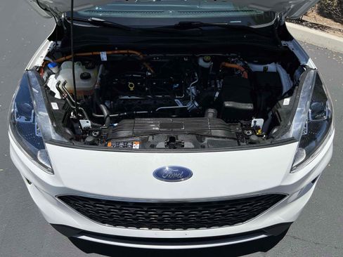 Used 2022 Ford Escape SE FWD image 24