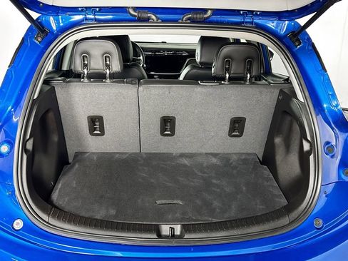 Used 2023 Chevrolet Bolt LT w/ Infotainment Package image 20