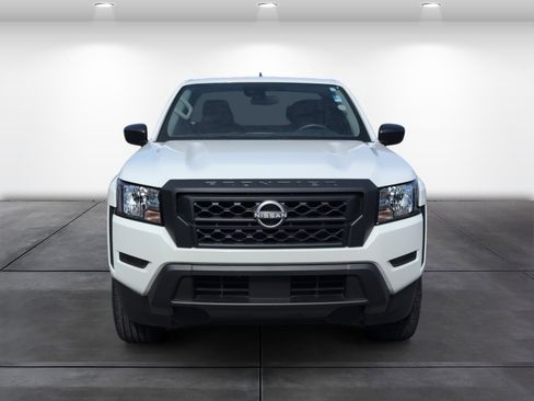Used 2022 Nissan Frontier S image 4