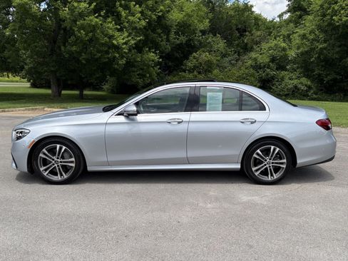 Used 2022 Mercedes-Benz E 350 4MATIC Sedan image 8