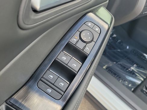 New 2026 Nissan Rogue SV image 33