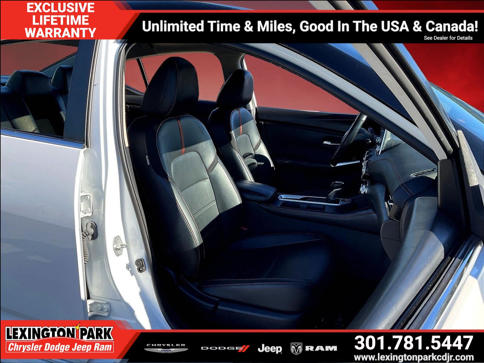 Used 2023 Nissan Sentra SR w/ SR Premium Package FWD image 28