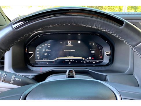 Used 2023 GMC Yukon Denali Ultimate AWD/4WD image 19