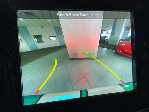 Used 2019 Dodge Challenger SRT Hellcat Redeye image 32