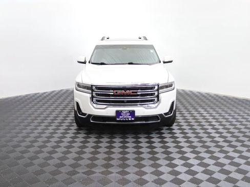 Used 2020 GMC Acadia SLT w/ Driver Alert Package II AWD/4WD image 4