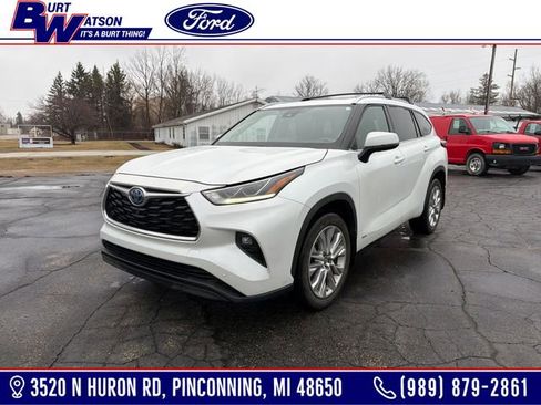 Used 2022 Toyota Highlander Limited image 1