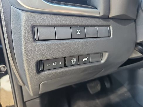 Used 2025 Nissan Rogue SV w/ Rock Creek Premium Package AWD/4WD image 15