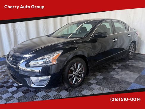 Used 2015 Nissan Altima 2.5 S w/ Special Edition Package FWD image 1