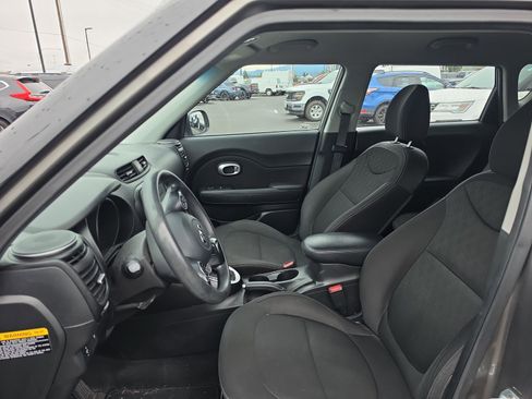 Used 2019 Kia Soul image 10