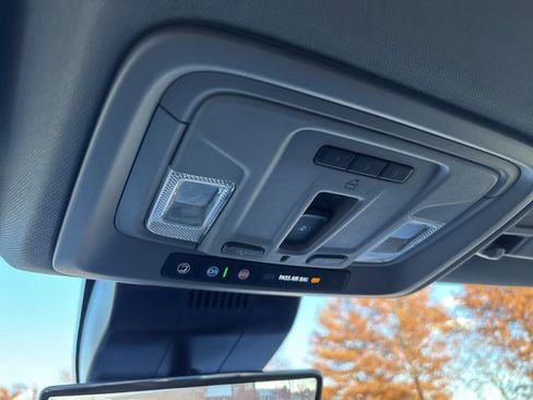 Used 2025 Chevrolet Silverado 2500 LTZ w/ LTZ Plus Package image 43