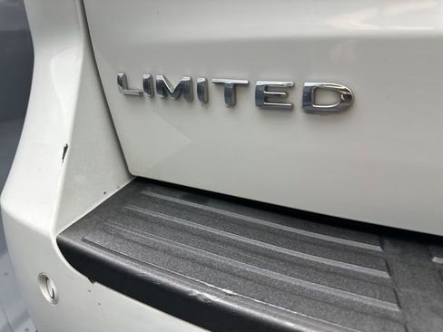 Used 2024 Ford Expedition Max Limited image 20