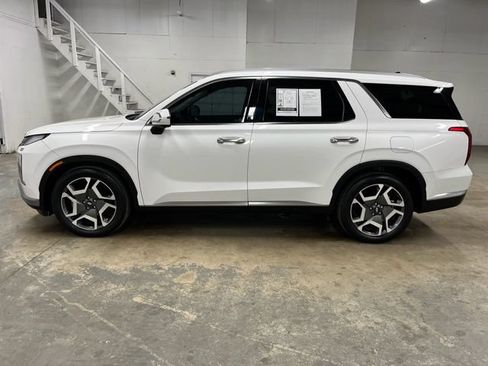 Used 2023 Hyundai Palisade Limited FWD image 5