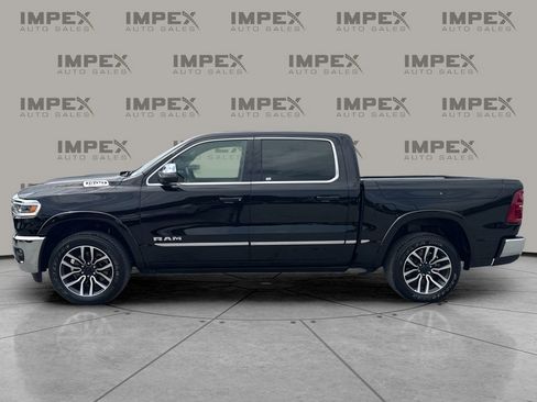 Used 2025 RAM 1500 Limited AWD/4WD image 2