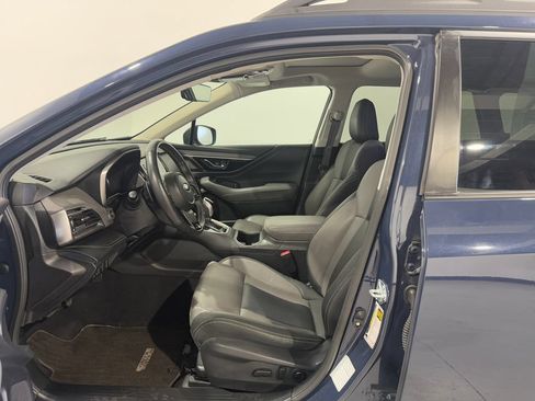 Used 2025 Subaru Outback Onyx Edition AWD/4WD image 16