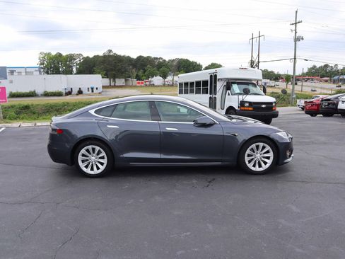 Used 2019 Tesla Model S Long Range AWD/4WD image 12