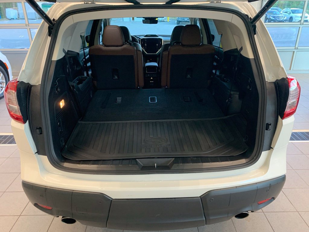Used 2023 Subaru Ascent Touring AWD/4WD image 16