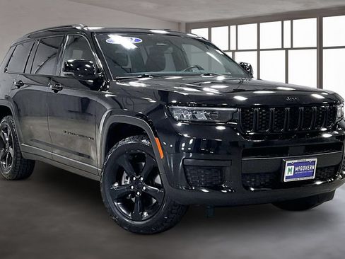 Used 2021 Jeep Grand Cherokee L Laredo AWD/4WD image 3
