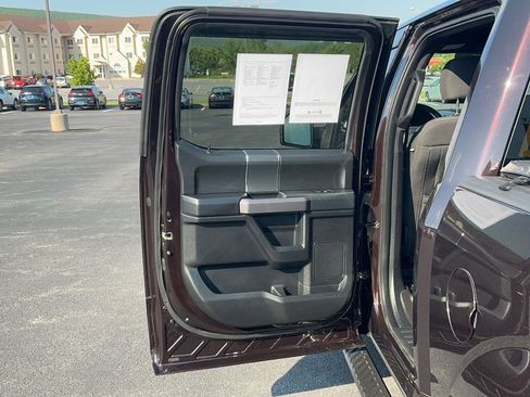 Used 2018 Ford F150 XLT w/ Equipment Group 302A Luxury AWD/4WD image 23