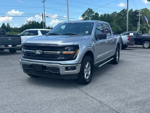 Used 2025 Ford F150 XLT w/ Equipment Group 301A Standard AWD/4WD image 8